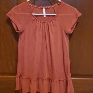 Junior's xs short sleeve top